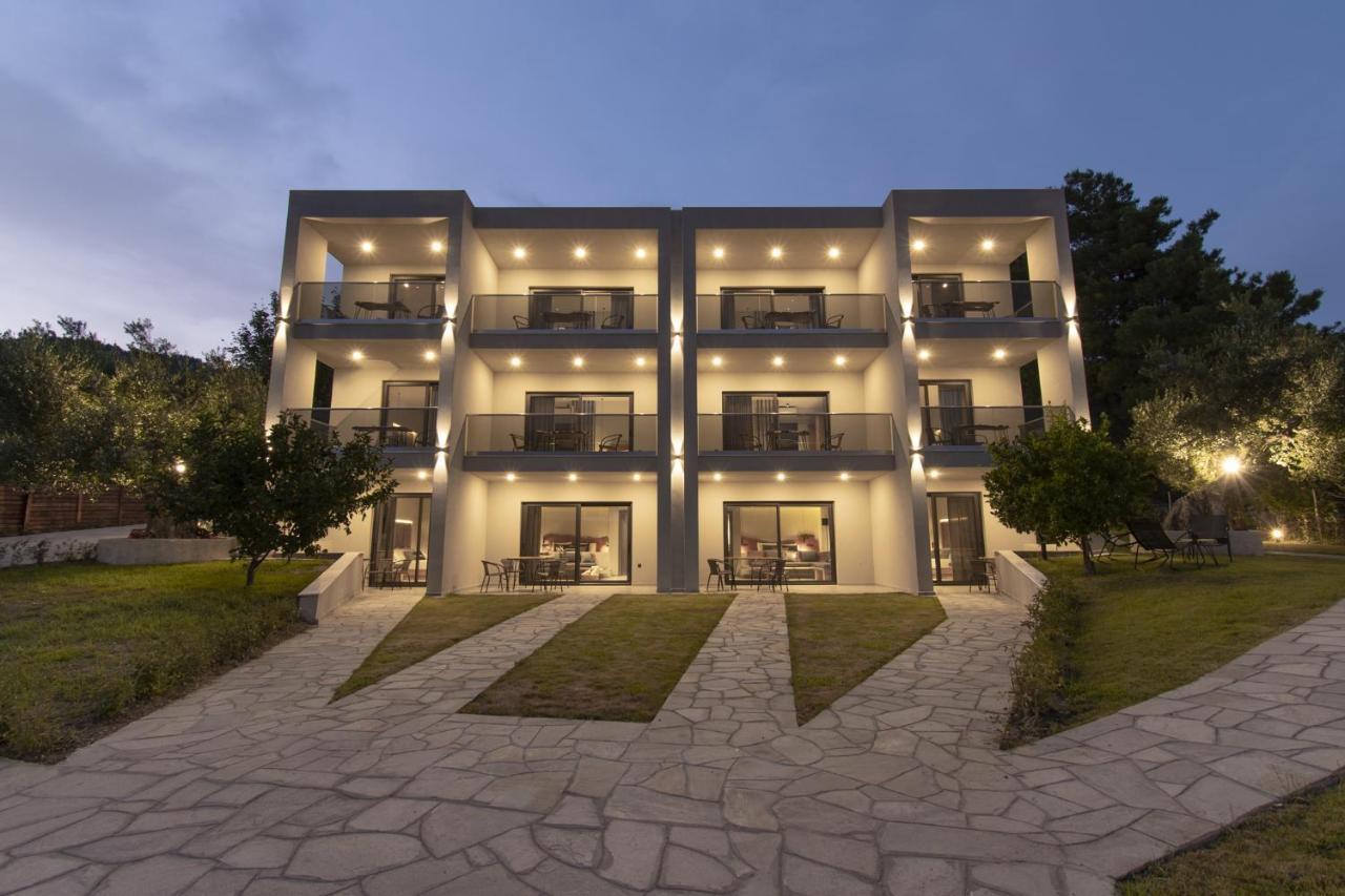 Mola Papaya Studios Мола-Калива Экстерьер фото